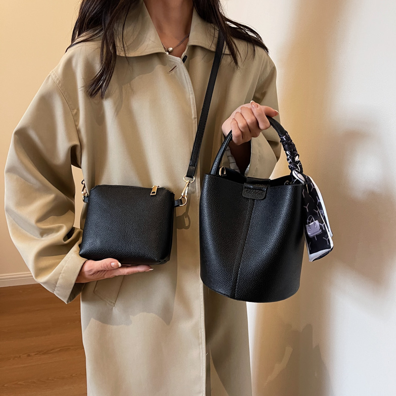Kırmızı PU Kova Omuz ve Crossb - Luxury Bags For Women Sale incelemesi ve fiyatı