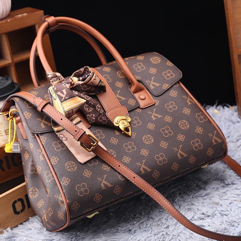 Hafif lüks marka kadın çantası - Luxury Bags Vendor incelemesi ve fiyatı